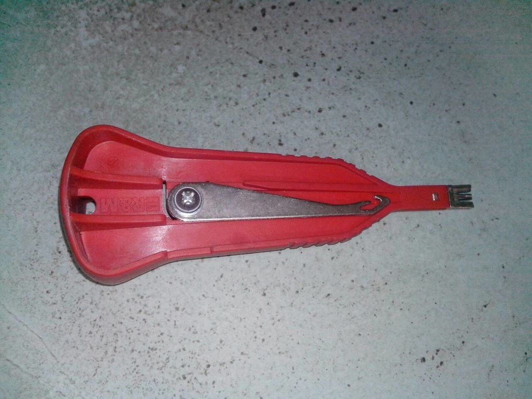 Entegre kablolama sistemleri için kablo bağlantısı konektörü olan ağ kablolama araçları YH25